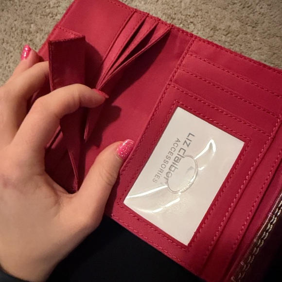 Liz Claiborne Crocodile-Embossed Wallet - Picture 9 of 9